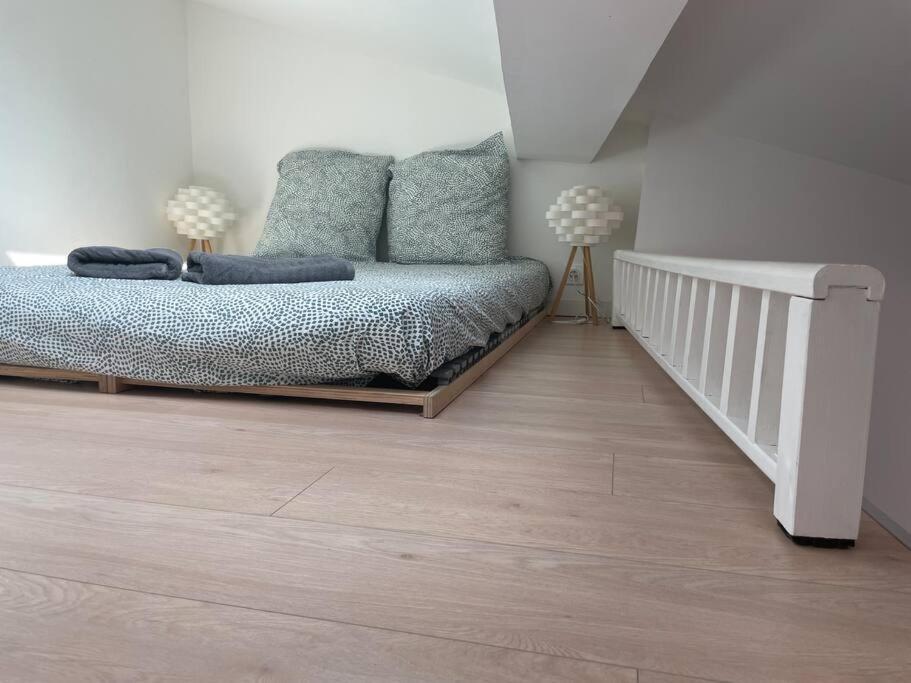 Cosy Au Coeur De L'ecusson Apartamento *